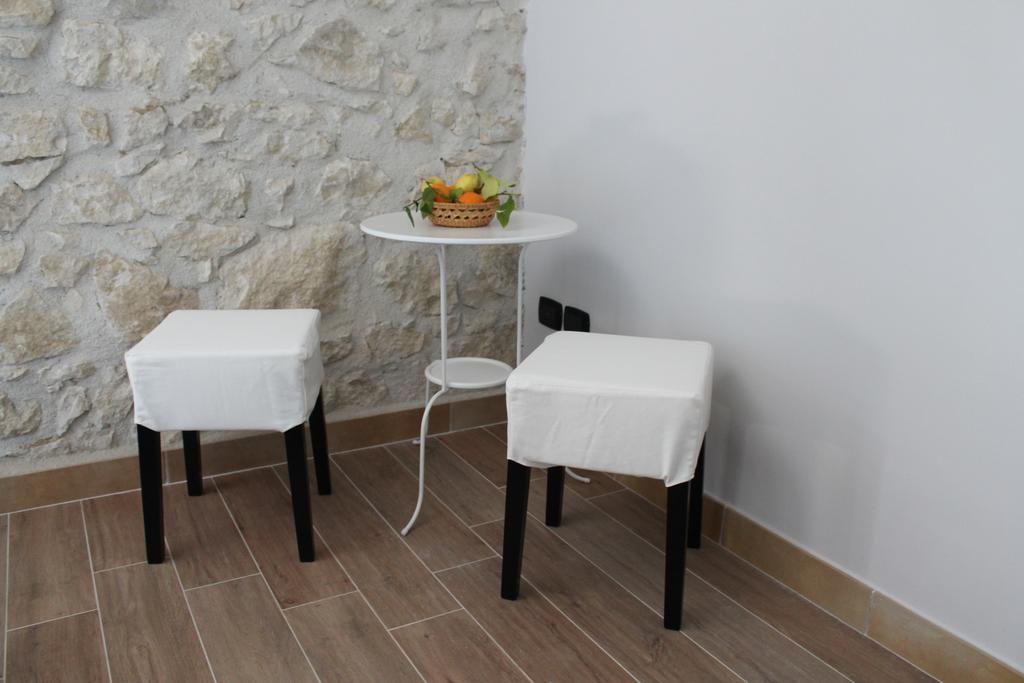 Tenuta Lanza Il Mulino Acquaviva Platani Exterior foto
