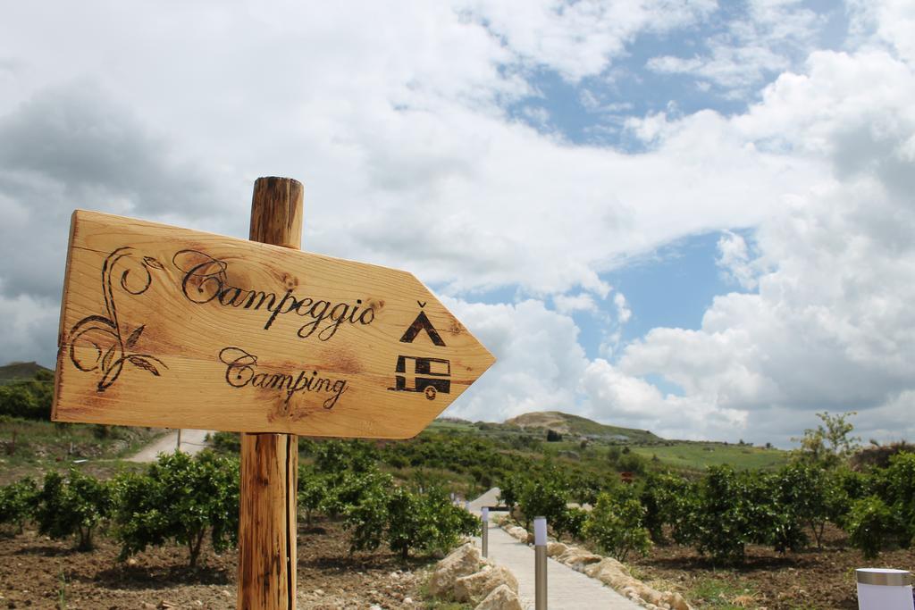 Tenuta Lanza Il Mulino Acquaviva Platani Exterior foto